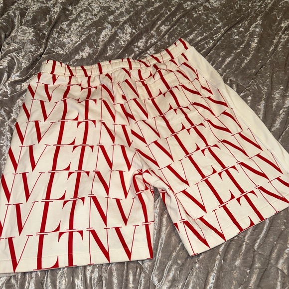 Valentino shorts - Picture 2 of 6